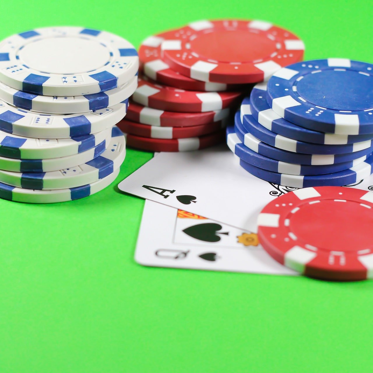 Tampilan platform win11bet pada perangkat mobile dan desktop